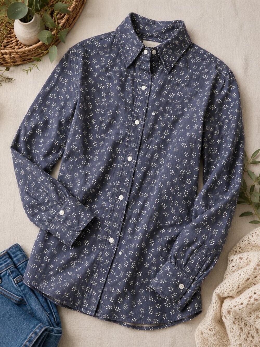 Banana Republic Vintage Floral Print Button Front Shirt Women's Medium Blue 100%